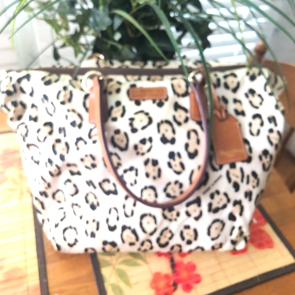 Dooney & Bourke Bag